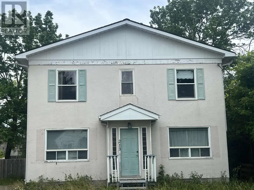 Detached at 213-215 Gorrie ST, Atikokan