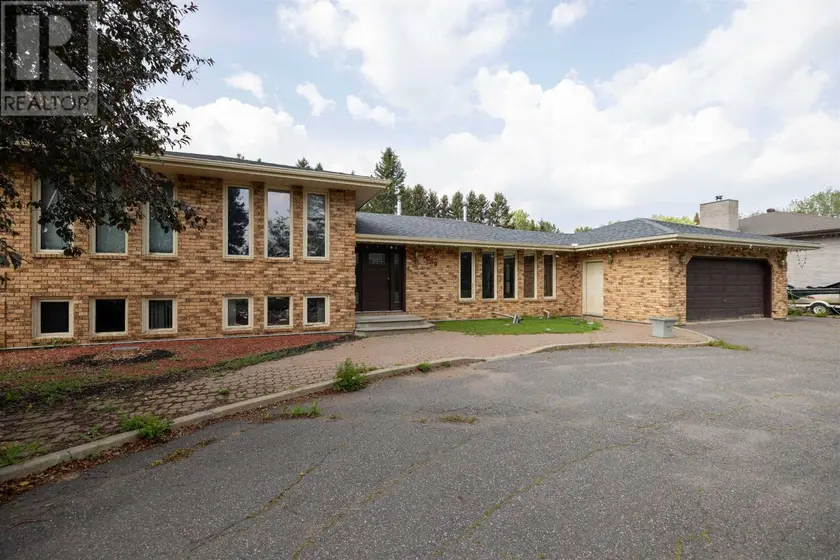 Detached at 2089 Otway ST, Thunder Bay