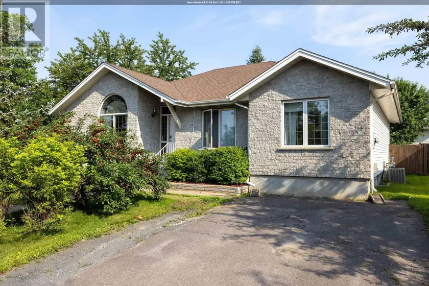 Detached at 757 Porcupine BLVD, Thunder Bay