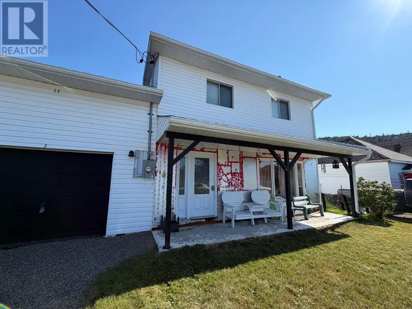 Detached at 109 Ontario ST, Schreiber