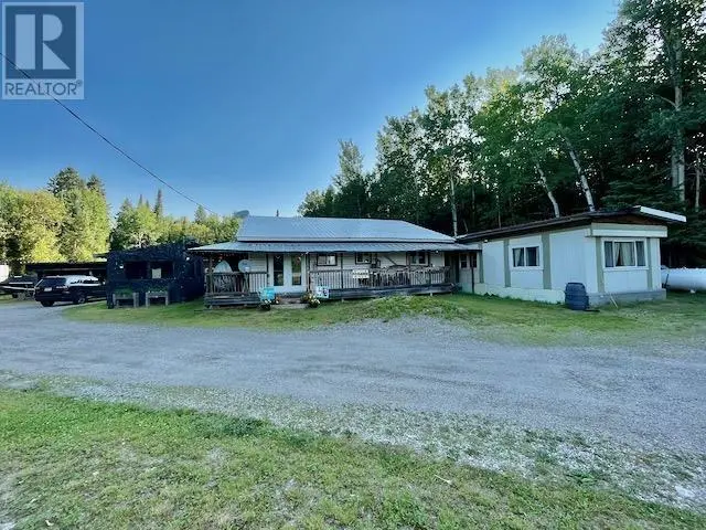 Detached at 10839 Hwy 17 E, Wabigoon