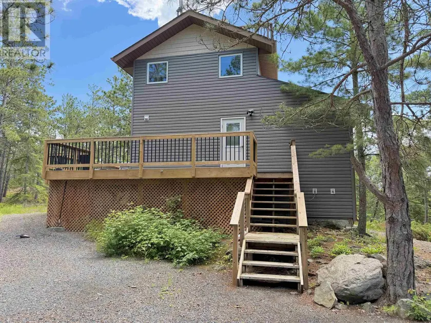 Detached at 47 STORM BAY ROAD BR 5, Longbow Lake