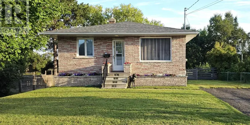 Detached at 403 Arundel ST, Thunder Bay