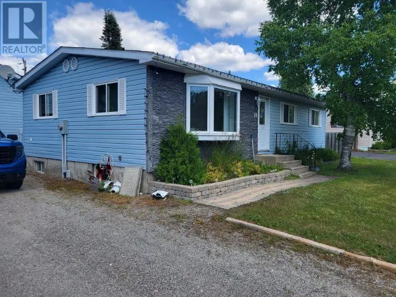 Detached at 29 BIRCH DR, MARATHON