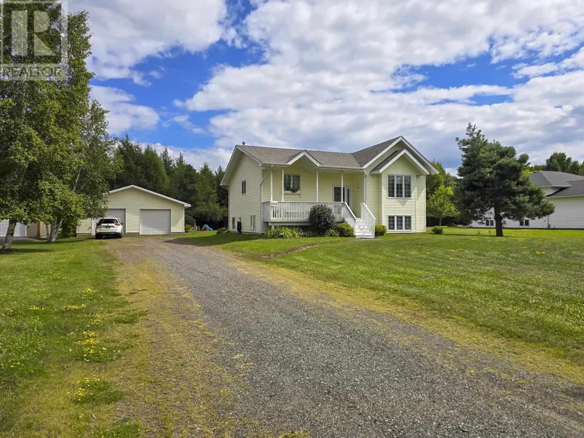 Detached at 2210 Scotland ST, Thunder Bay