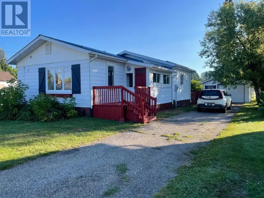 Detached at 36 Clergue ST, Kakabeka Falls