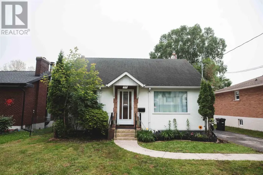 Detached at 155 Ruttan ST, Thunder Bay