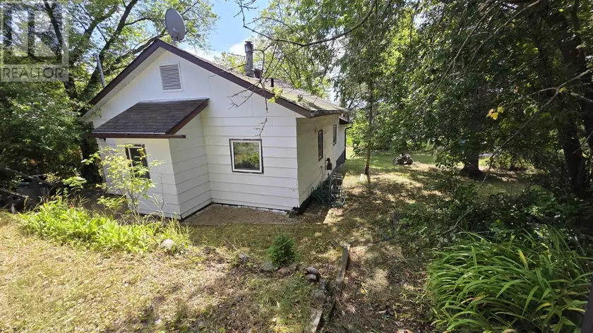 Detached at 335 Govt road RD, Kenora