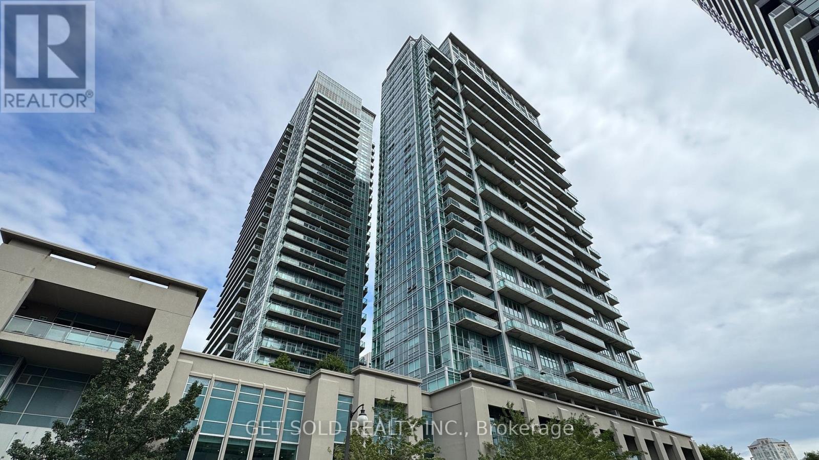 Apartment at 730 - 165 LEGION ROAD N, Toronto (Mimico)