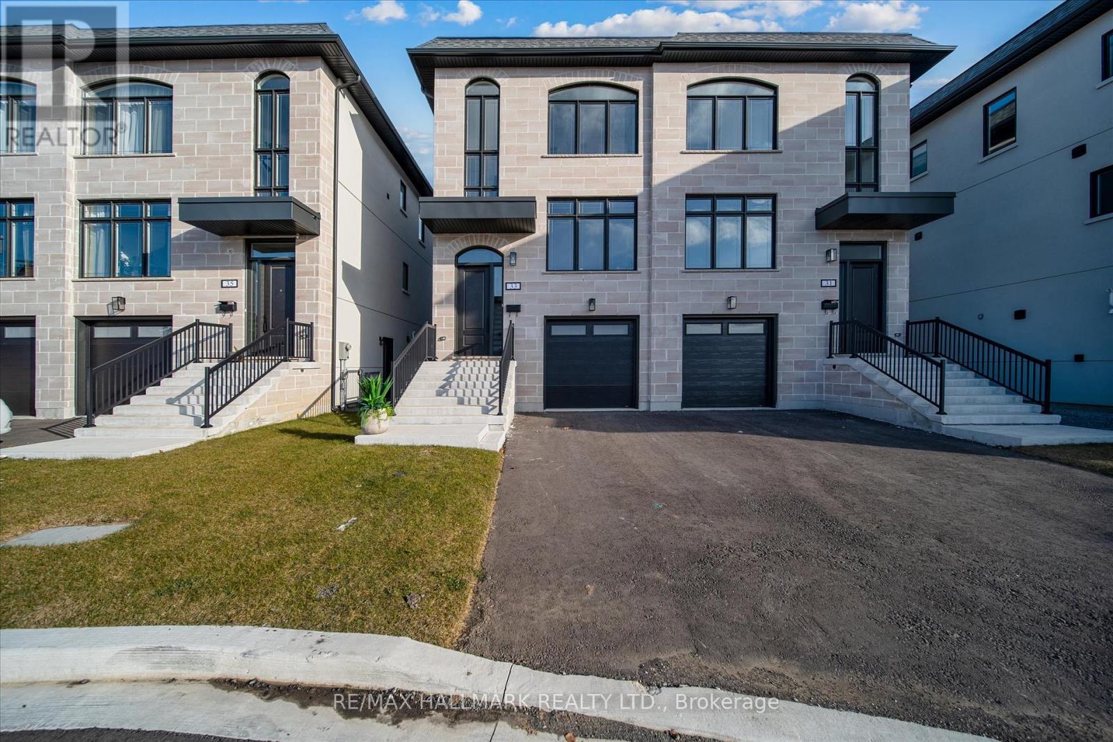 Semi-Detached/Link at 31 ST.GASPAR'S COURT, Toronto (Humber Summit)