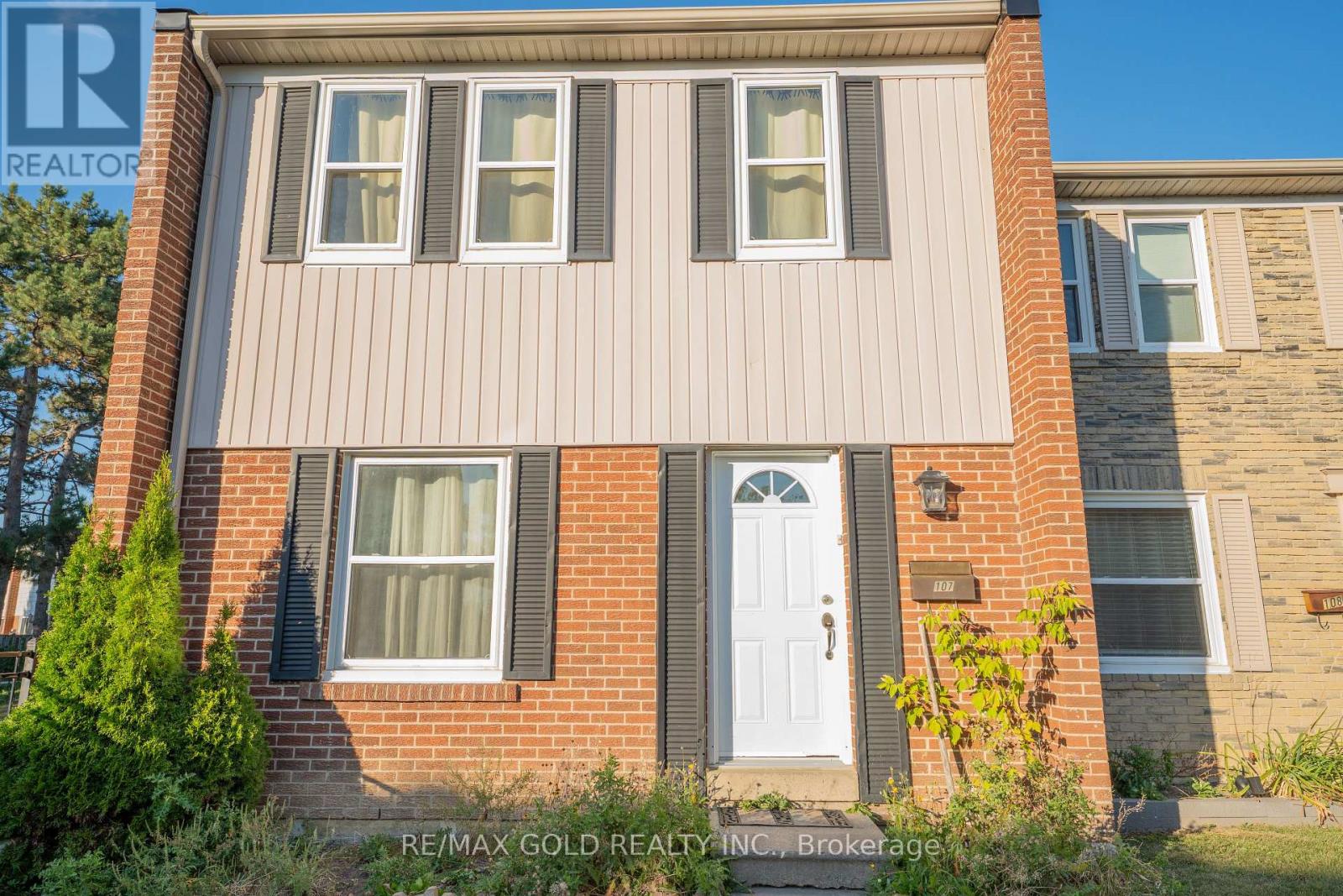 Townhouse at 107 - 900 CENTRAL PARK DRIVE, Brampton (Northgate)