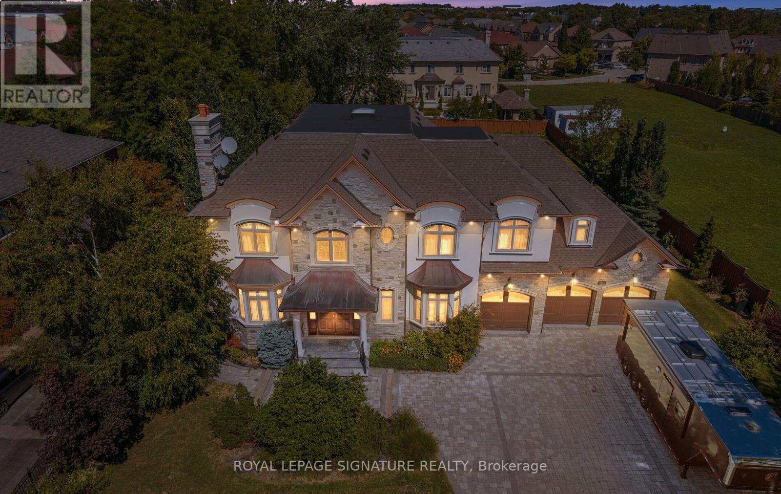 Detached at 6845 SECOND LINE W, Mississauga (Meadowvale Village)