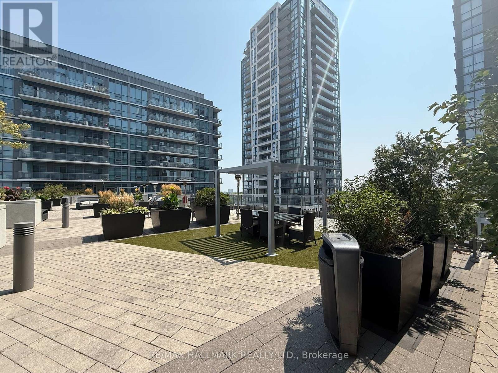 Apartment at 1211 - 1185 THE QUEENSWAY STREET, Toronto (Islington-City Centre West)