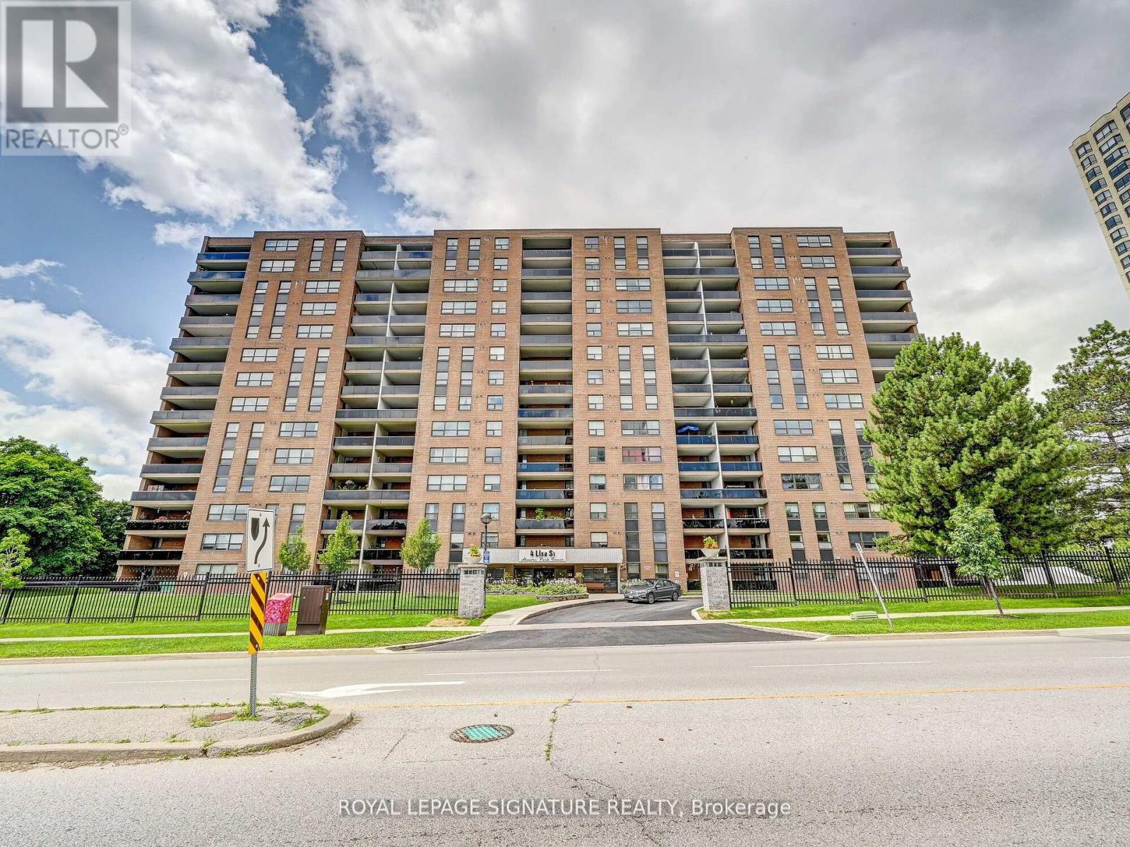 Apartment at 1411 - 4 LISA STREET, Brampton (Queen Street Corridor)