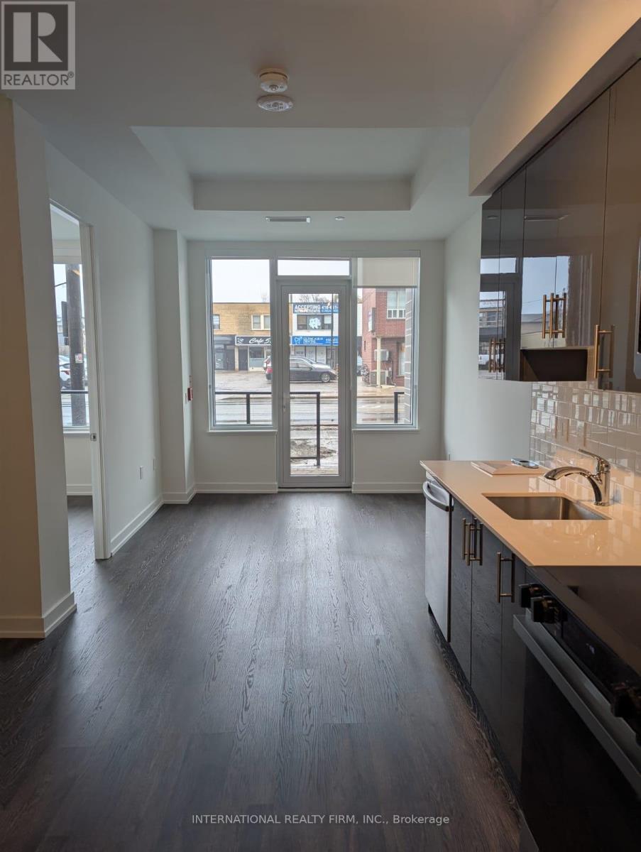 Apartment at 102 - 556 MARLEE AVENUE, Toronto (Yorkdale-Glen Park)