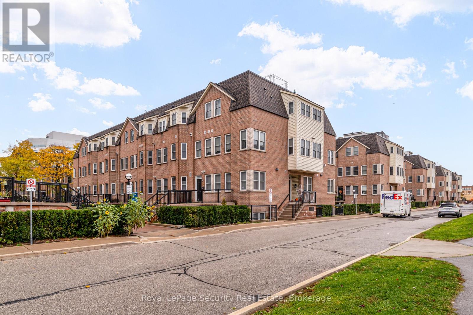 Townhouse at 137 - 760 LAWRENCE AVENUE W, Toronto (Yorkdale-Glen Park)