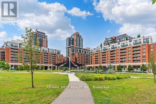Apartment at 803 - 830 LAWRENCE AVENUE, Toronto (Yorkdale-Glen Park)