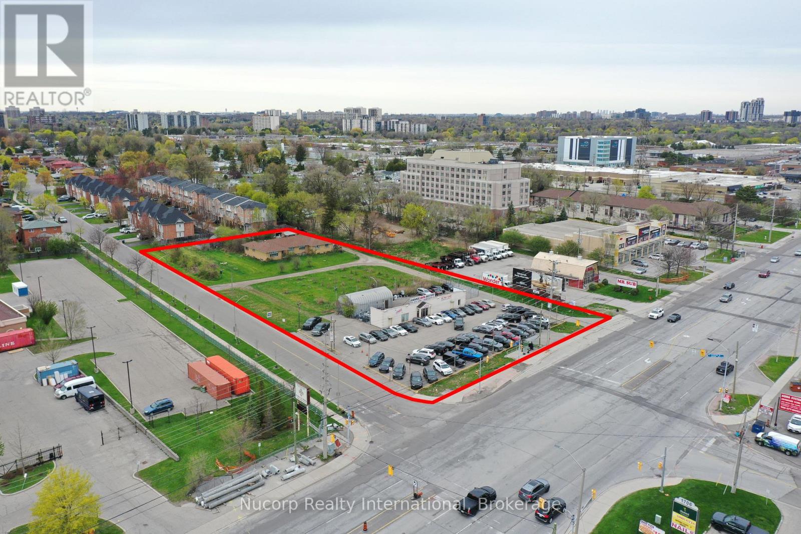 Vacant Land at 1721 DUNDAS STREET E, Mississauga (Dixie)