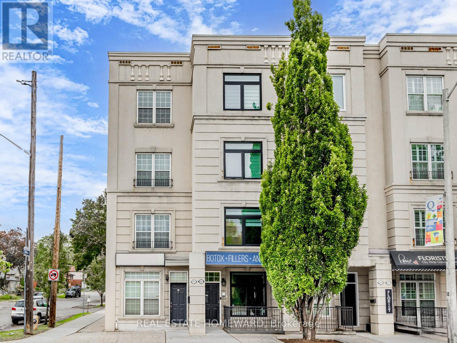 Townhouse at 964A THE QUEENSWAY, Toronto (Stonegate-Queensway)