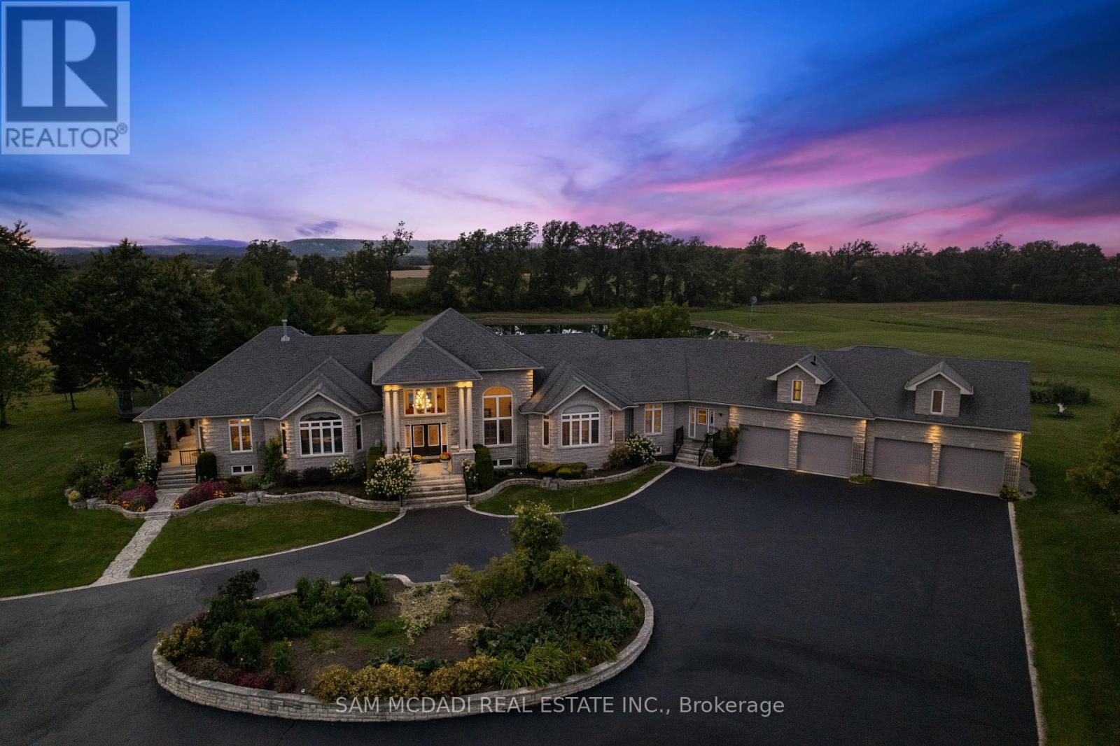 Detached at 5431 APPLEBY LINE, Burlington