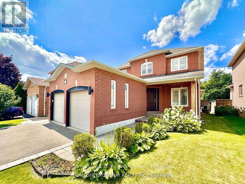 Detached at 941 Blyleven Blvd,