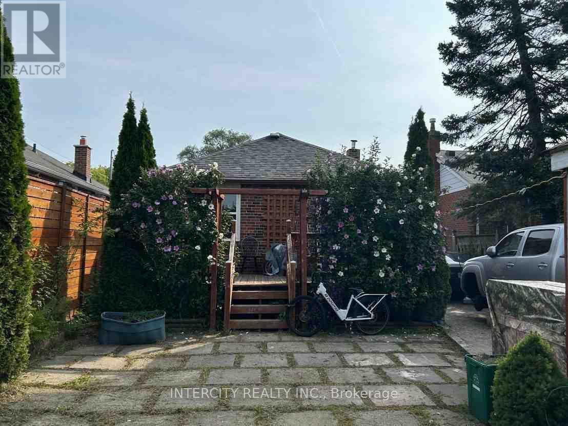 Detached at 54 SIXTEENTH STREET, Toronto (New Toronto)