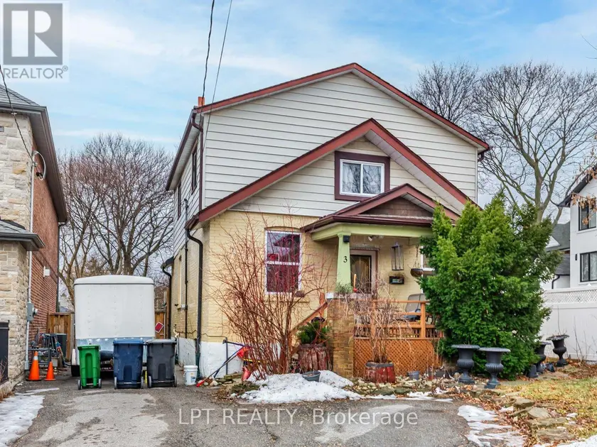 Detached at 3 RAYMORE DRIVE, Toronto