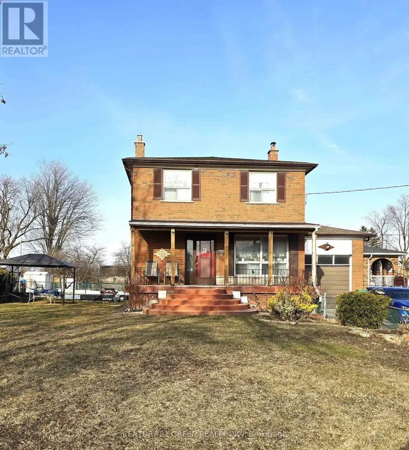 Detached at 35 YORK STREET, Mississauga (Malton)