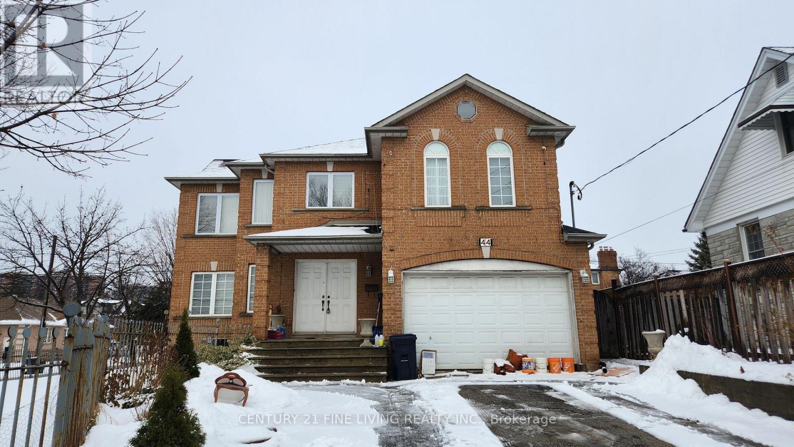 Detached at 44 REUBEN AVENUE, Toronto (Humberlea-Pelmo Park)
