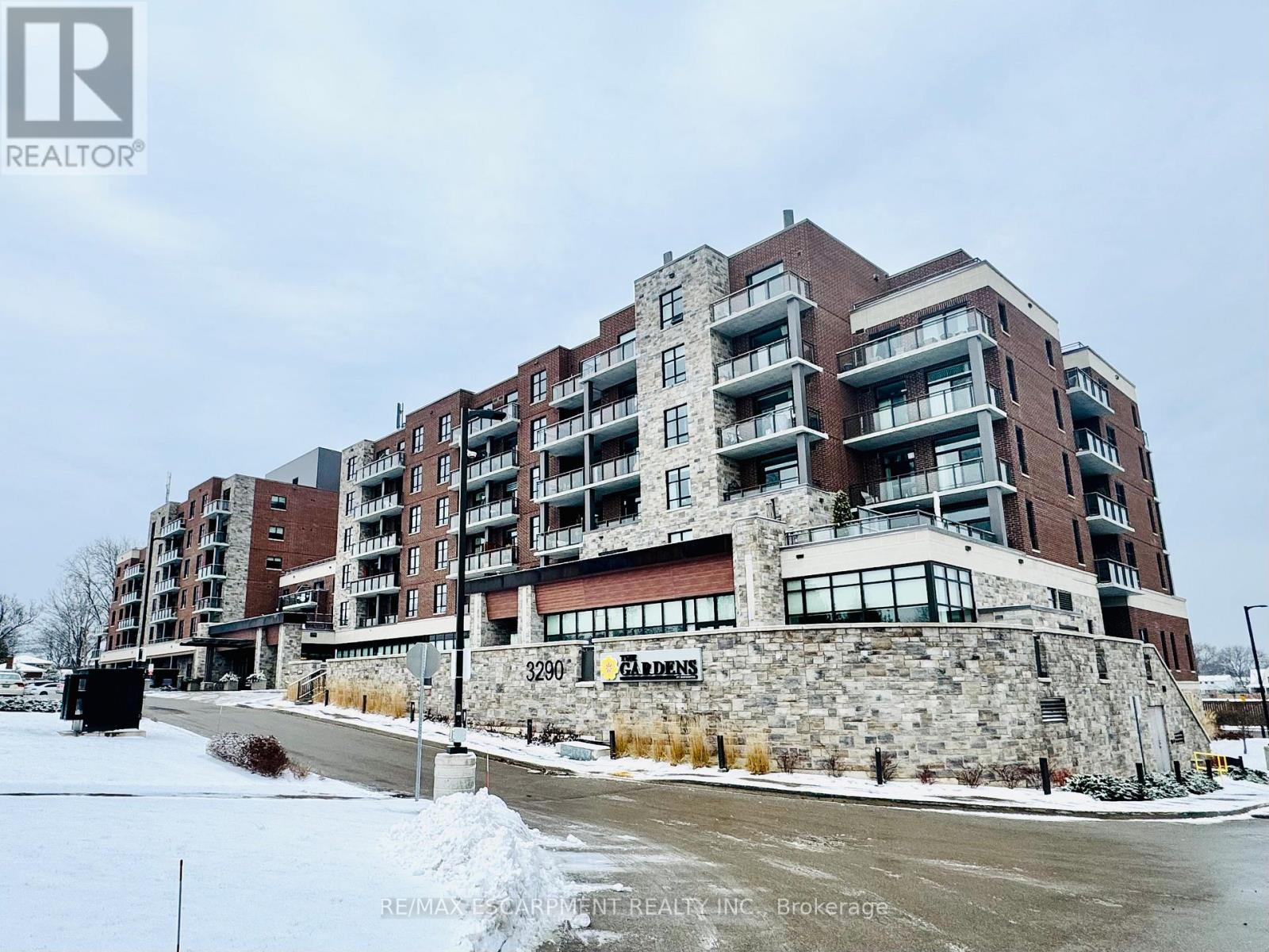 Apartment at 309 - 3290 NEW STREET, Burlington (Roseland)