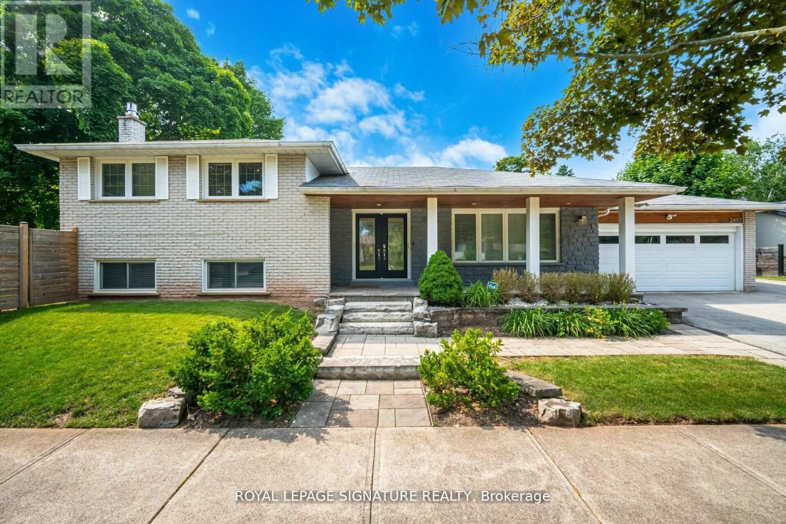 Detached at 2497 WYATT STREET, Oakville (BR Bronte)