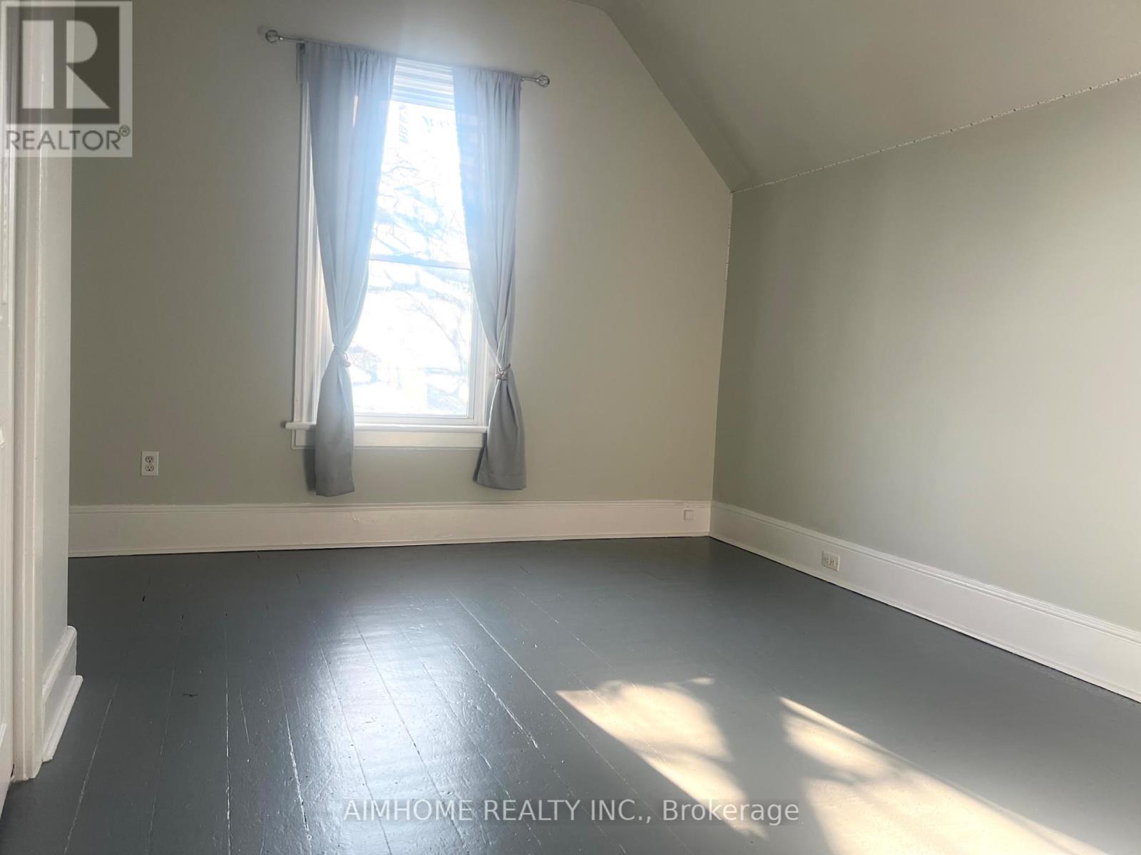 Detached at 1421 LAKESHORE RD, Burlington