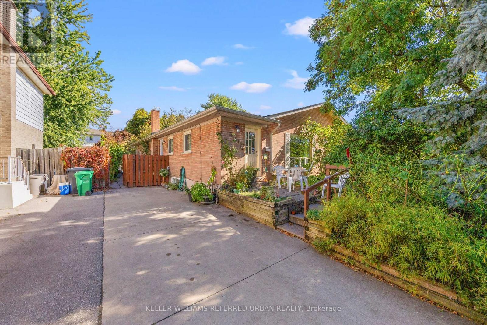 Semi-Detached/Link at BSMT - 3457 GALENA CRESCENT, Mississauga (Mississauga Valleys)