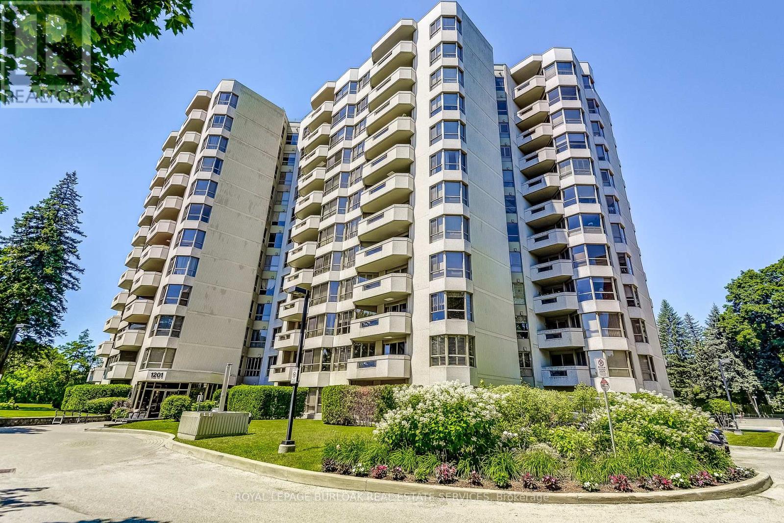 Apartment at 809 - 1201 NORTH SHORE BOULEVARD E, Burlington (Brant)
