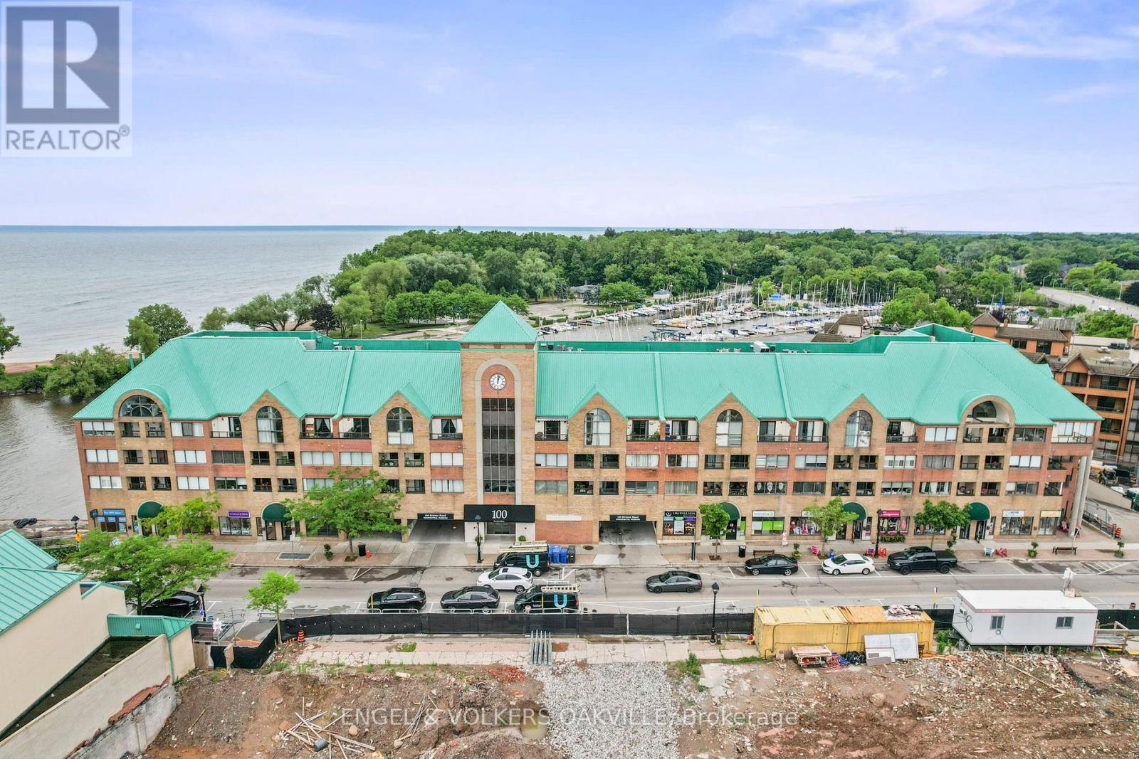 Apartment at 416 - 100 BRONTE ROAD, Oakville (BR Bronte)