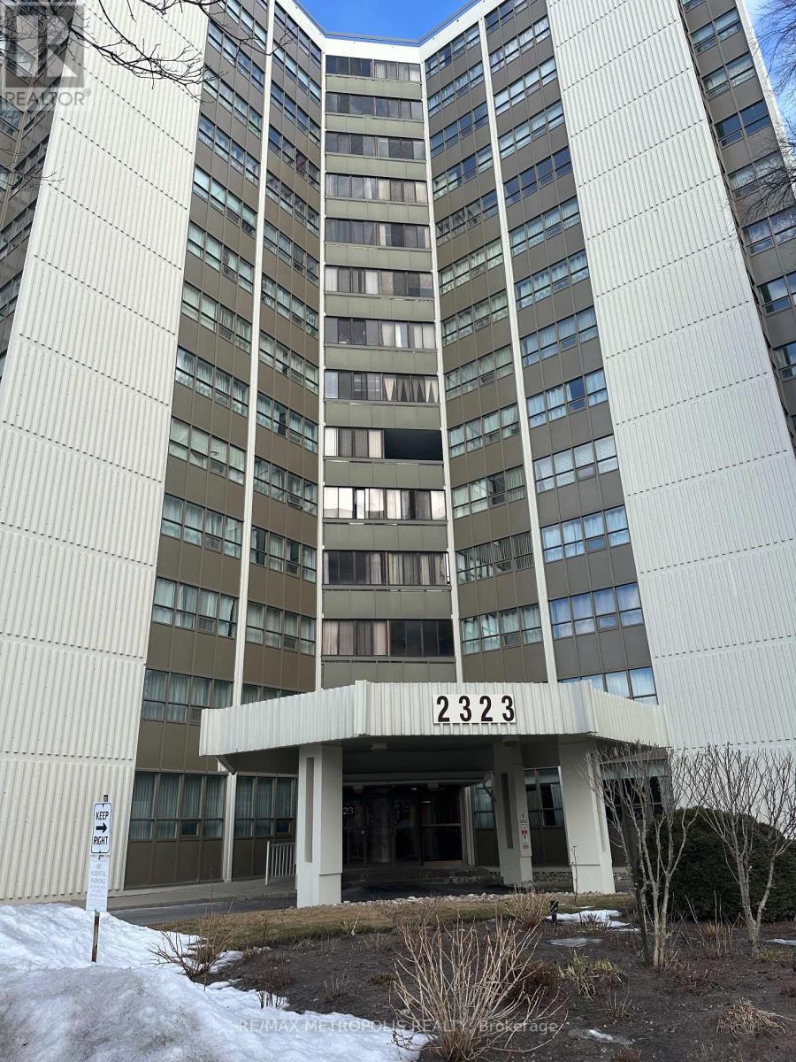 Apartment at PH03 - 2323 CONFEDERATION PARKWAY, Mississauga (Cooksville)