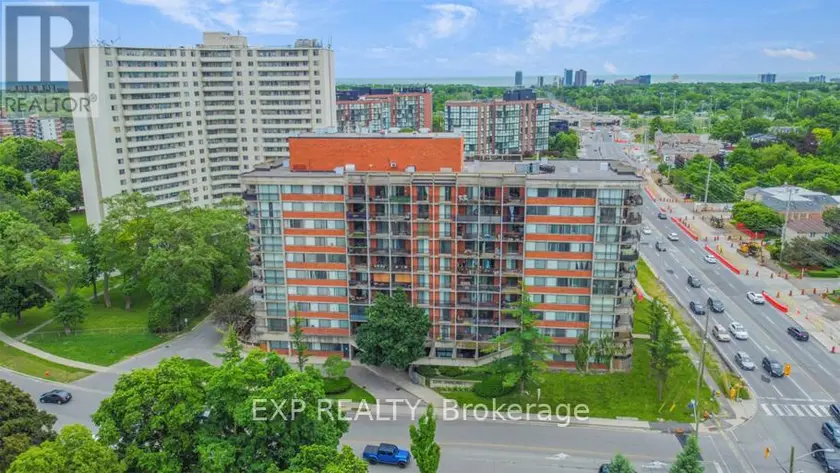 Multiplex at 307 - 2200 SHEROBEE ROAD, Mississauga