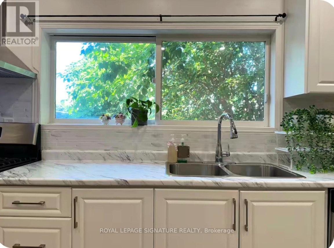 Detached at 1119 REBECCA STREET, Oakville (WO West)