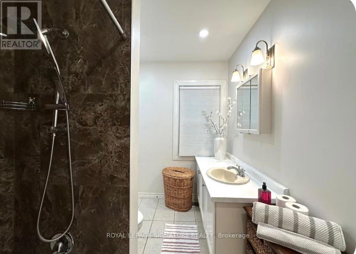 Detached at 1119 REBECCA STREET, Oakville