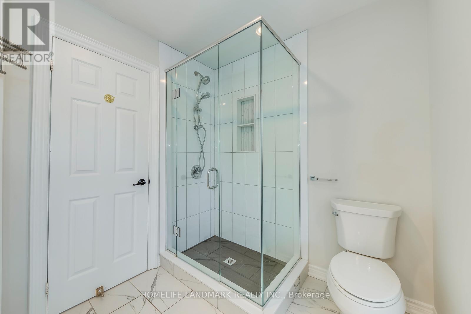 Detached at 427 CAIRNCROFT ROAD, Oakville