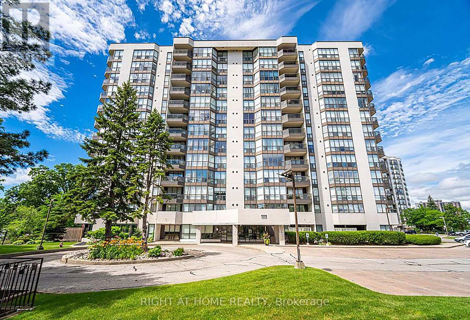 Apartment at 803 - 1111 BOUGH BEECHES BOULEVARD, Mississauga (Rathwood)