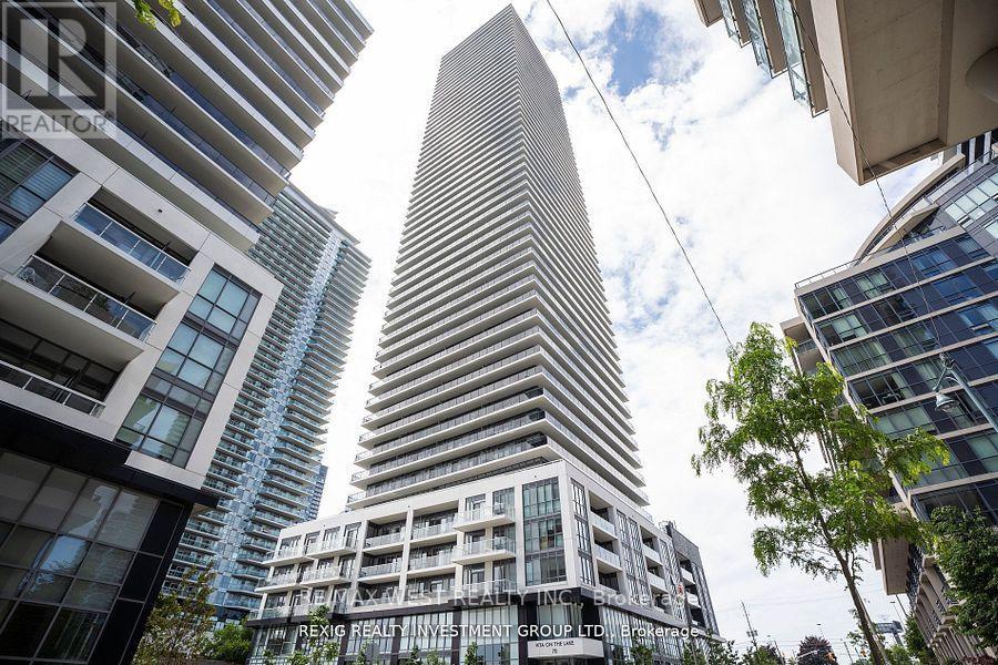 Apartment at 404 - 70 ANNIE CRAIG DRIVE, Toronto (Mimico)