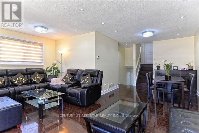 Semi-Detached/Link at 65 NEWSTEAD CRESCENT, Brampton