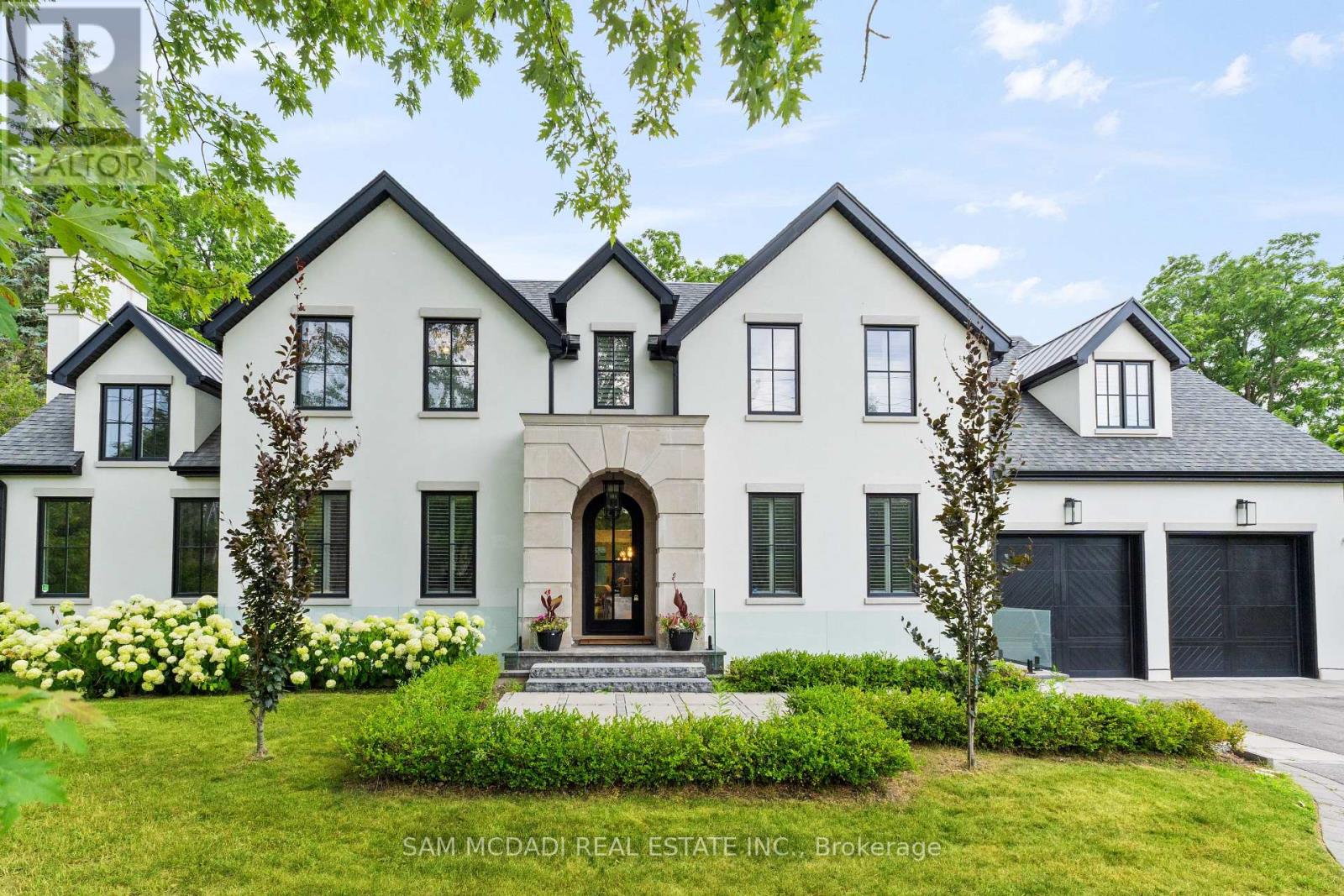 Detached at 231 WEDGEWOOD DRIVE, Oakville (MO Morrison)