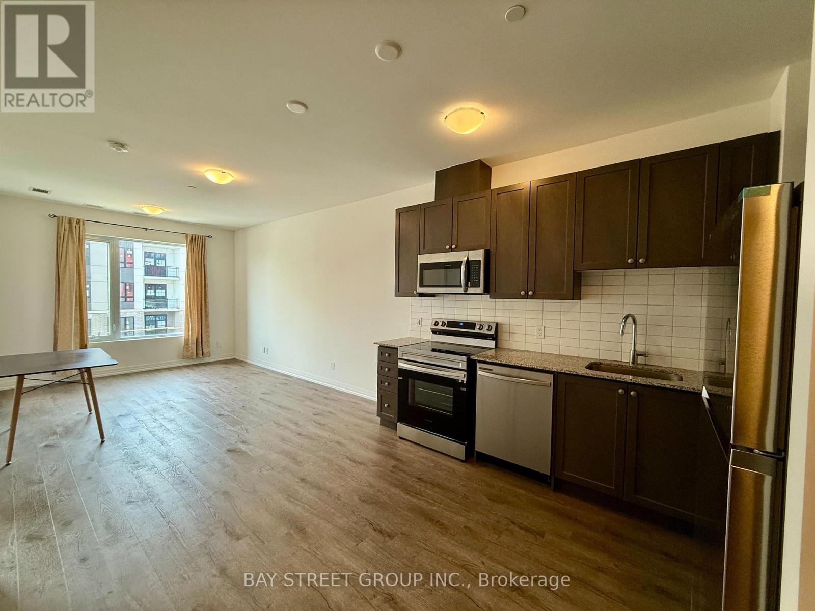 Apartment at 309 - 3265 CARDING MILL TRAIL, Oakville (GO Glenorchy)
