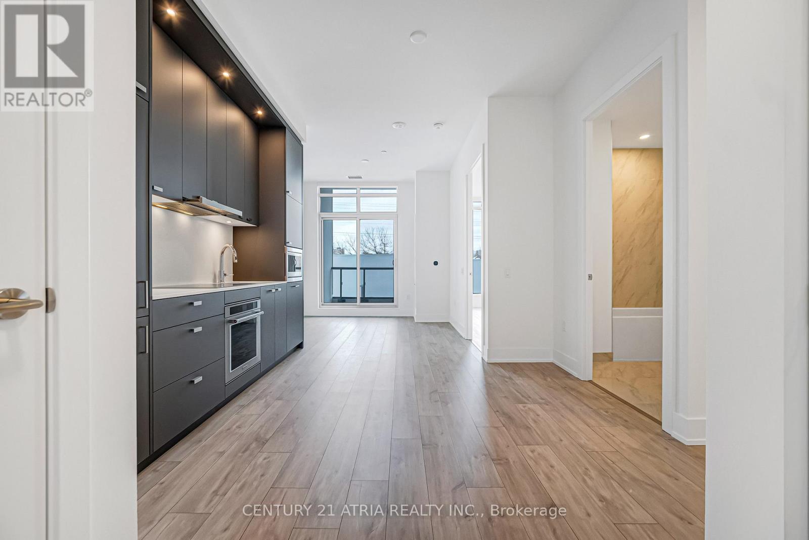 Apartment at 207 - 858 DUPONT STREET, Toronto (Dovercourt-Wallace Emerson-Junction)