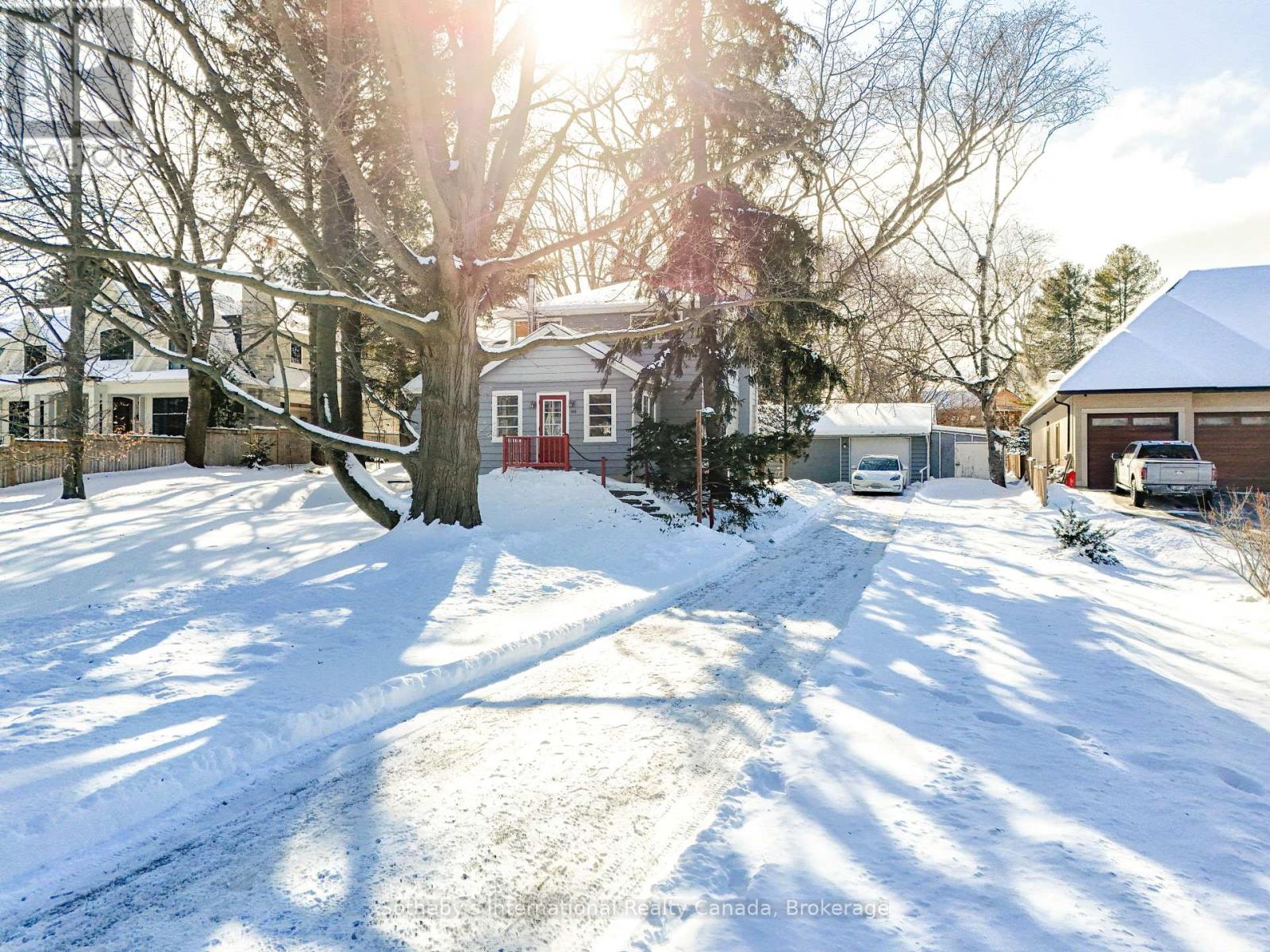 Detached at 362 FOURTH LINE, Oakville