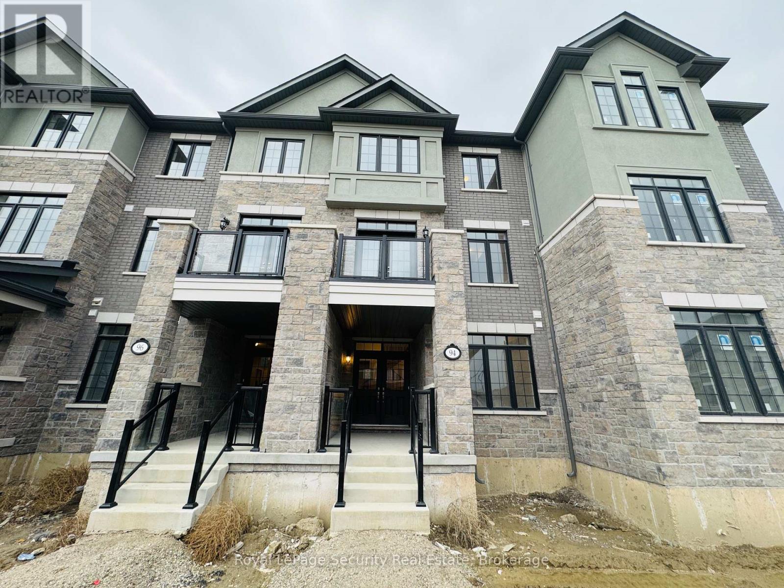 Townhouse at 94 GRASSBANK ROAD, Brampton (Sandringham-Wellington North)