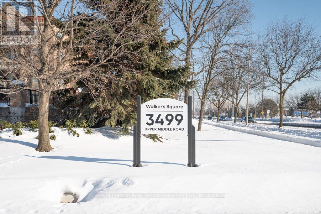 Apartment at 214 - 3499 UPPER MIDDLE ROAD, Burlington (Headon)