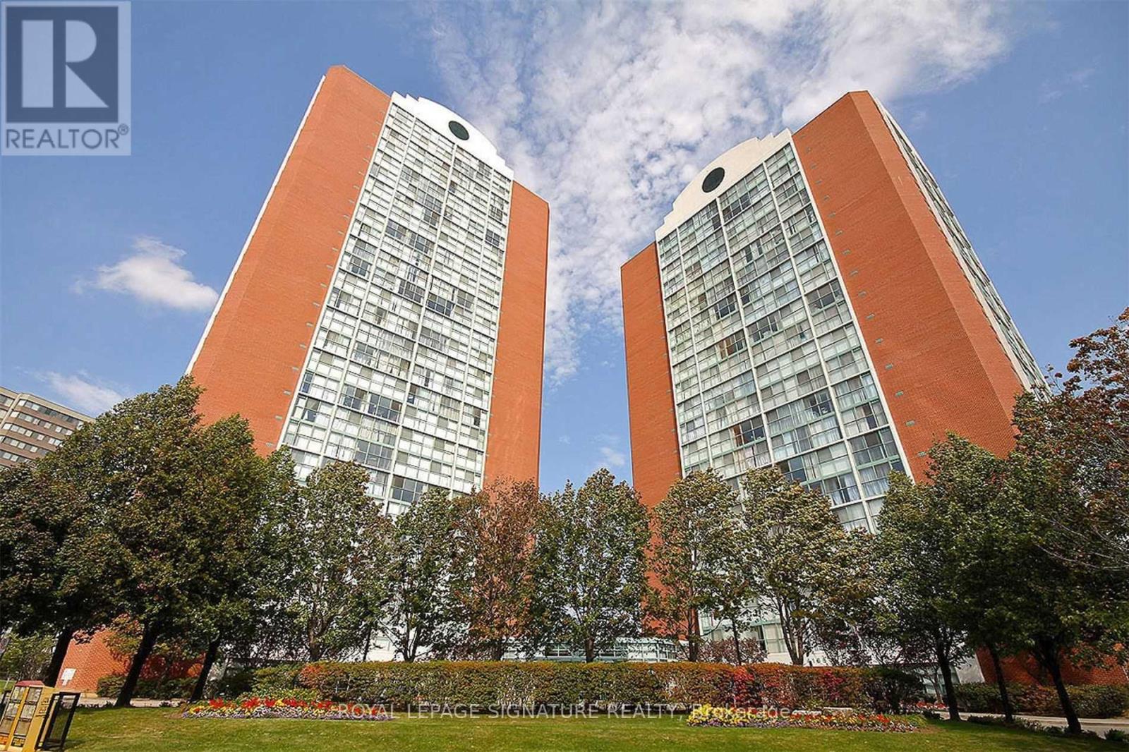 Apartment at 804 - 4205 SHIPP DRIVE, Mississauga (City Centre)